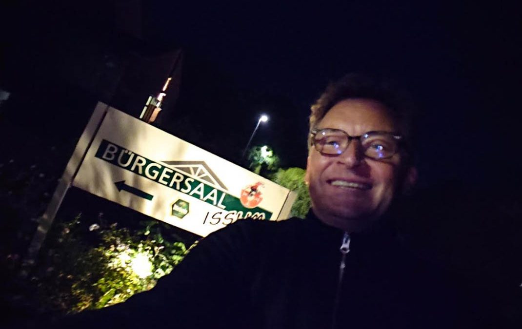 „Wer über sich selbst lachen kann, ist immer auf der richtigen Seite“